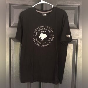 The North Face Mens Large Black Short Sleeve T Shirt Cotton Pitch It Tent